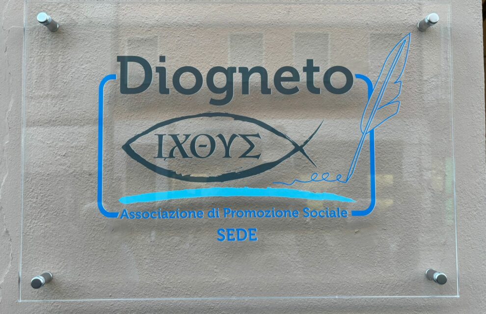 Taglio del nastro per la nuova sede